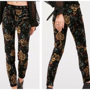 Free People Lennon Funktown Velvet Pants Floral Pattern 5 Zippers Sz 6